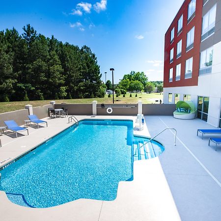 Holiday Inn Express & Suites Greenwood Mall By Ihg Esterno foto