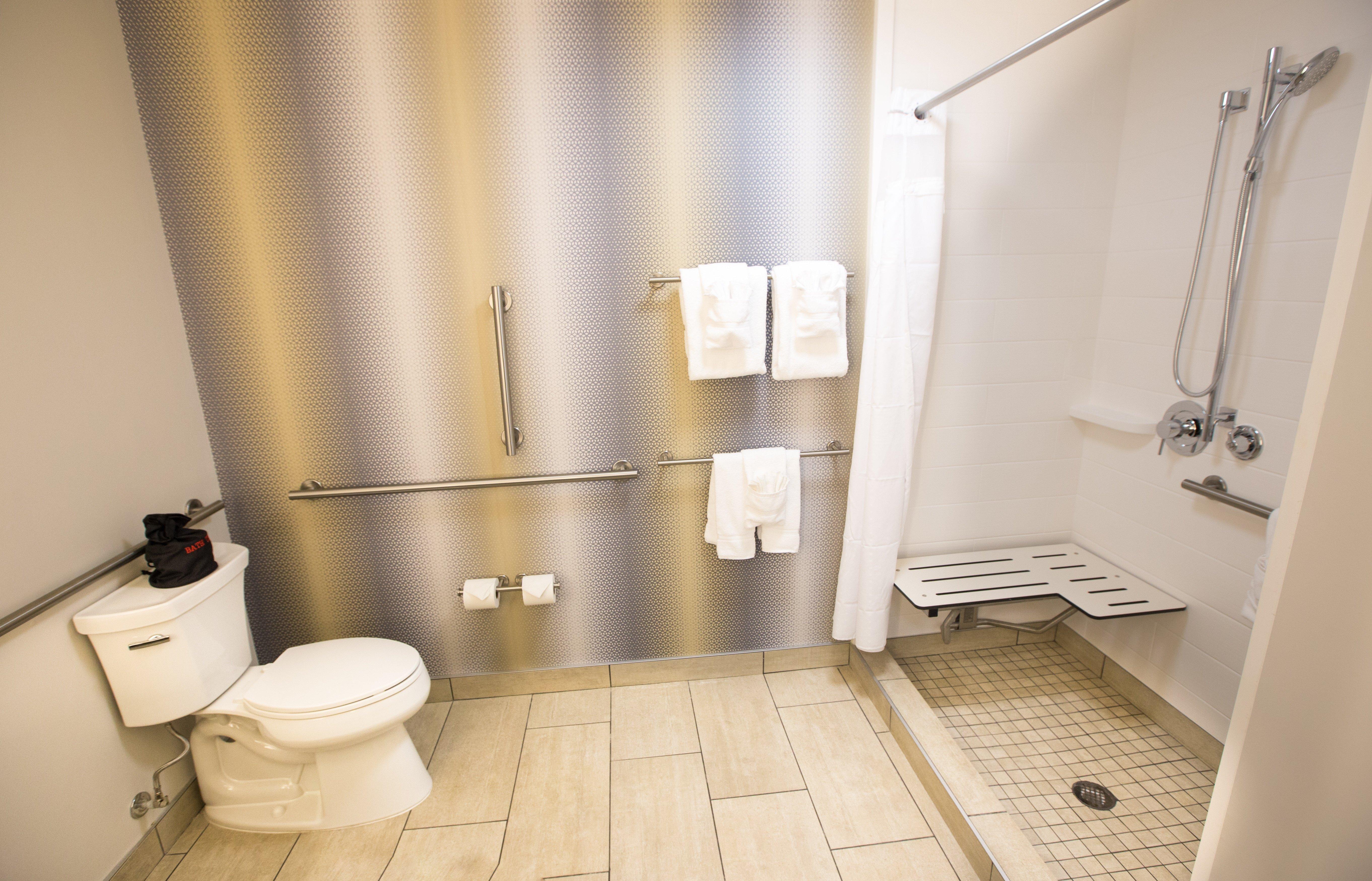 Holiday Inn Express & Suites Greenwood Mall By Ihg Esterno foto