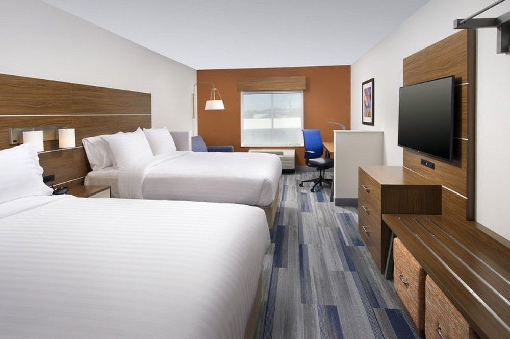 Holiday Inn Express & Suites Greenwood Mall By Ihg Esterno foto