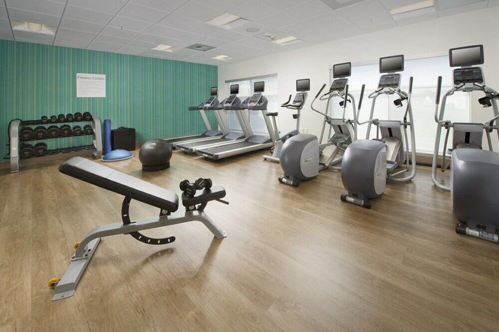Holiday Inn Express & Suites Greenwood Mall By Ihg Esterno foto